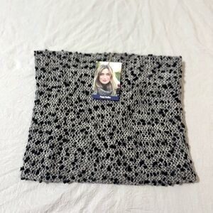 Royal Robbins Black and Gray Knit Poppy Muffler Infinity Neck Scarf NWT New